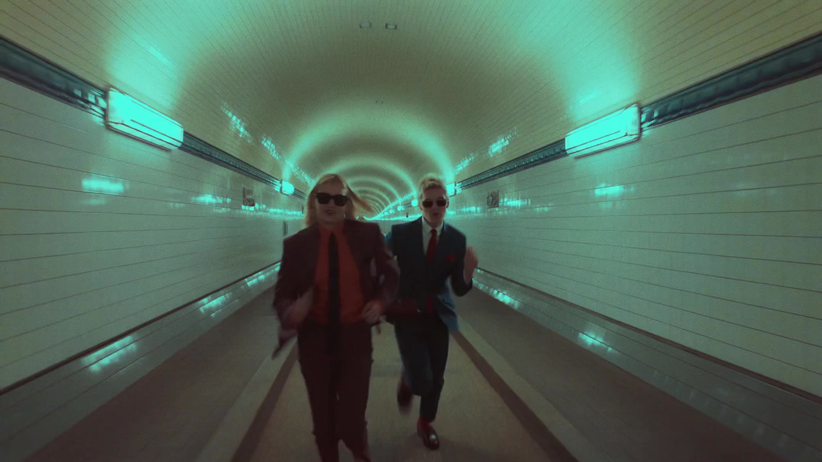 The Molotovs - More More More Official Video